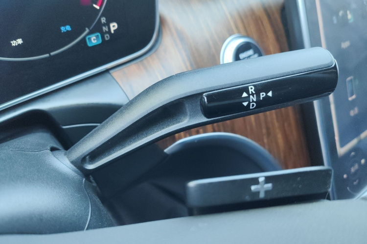 奔驰C级 2024款 C 260 L局部细节18