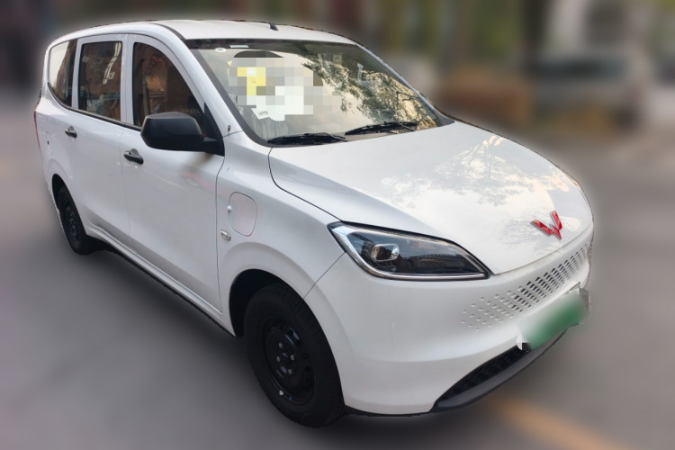 五菱汽车 五菱宏光新能源 2025款 增程式混动 50KM 标准型车身外观6002