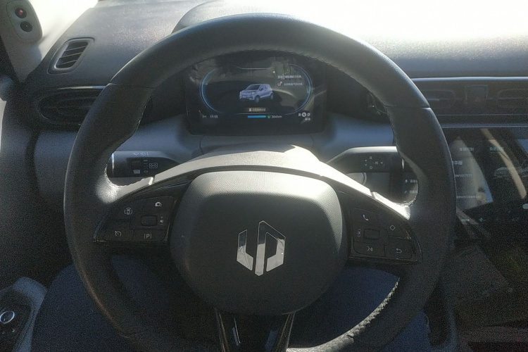 零跑汽车 零跑T03 2021款 400豪华版局部细节13