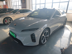 蔚来ET5T 2025款 75kWh Touring