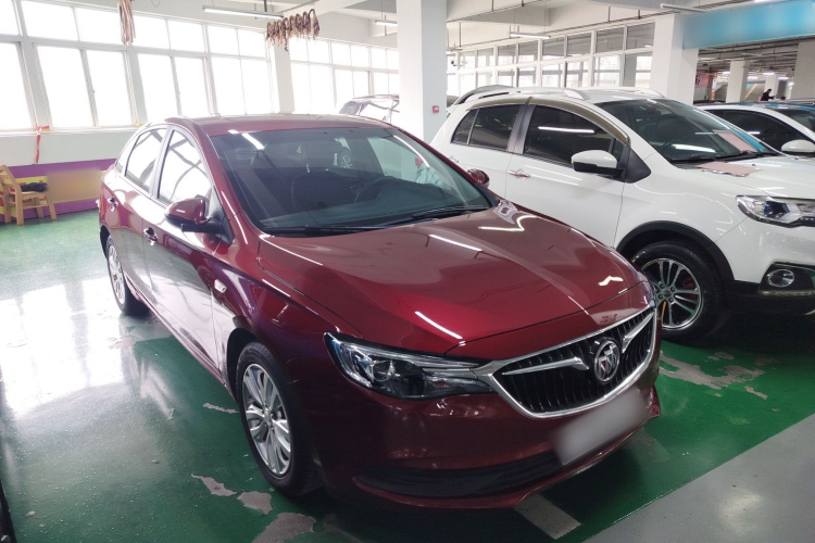 别克 英朗 2021款 改款 典范 1.5L 自动精英型车身外观3