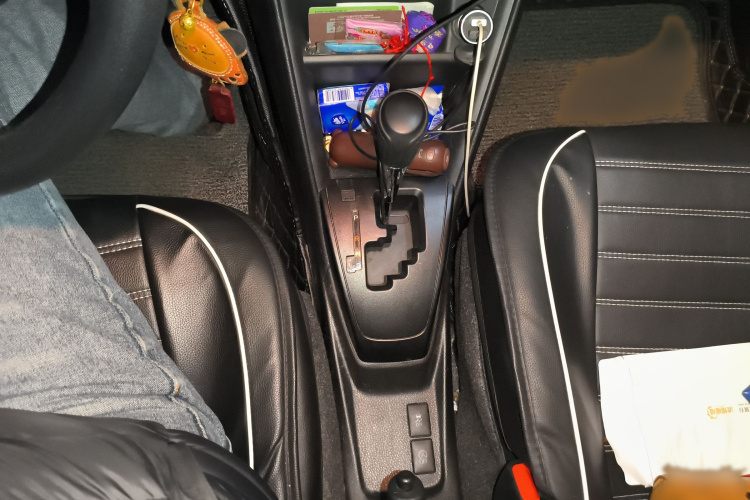 丰田 YARiS L 致炫 2020款 致炫X 1.5L CVT领先版局部细节18