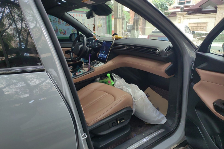 蔚来ES6 2020款 600KM 运动版局部细节9005