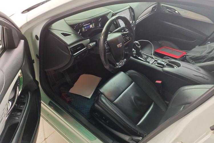 凯迪拉克ATS-L 2017款 28T 时尚型中控内饰20