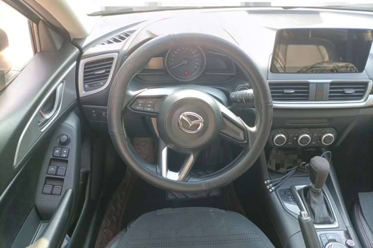 马自达3 昂克赛拉 2017款 两厢 1.5L 自动舒适型 国V中控内饰13