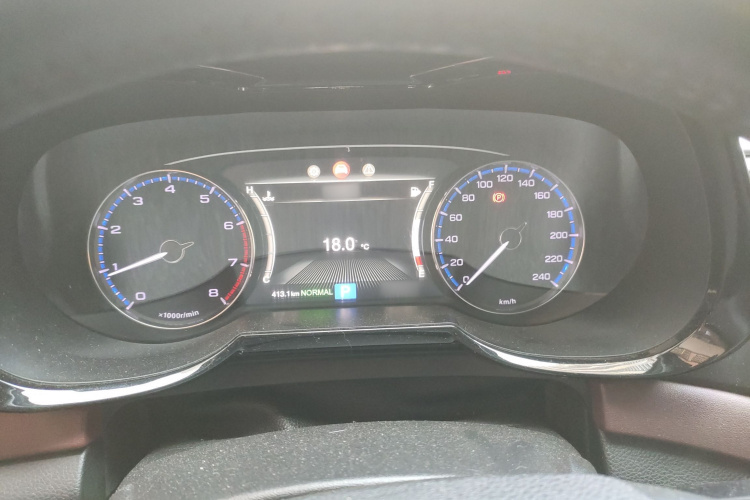 广汽传祺 传祺GS8 2017款 320T 两驱豪华智联版（七座）局部细节14