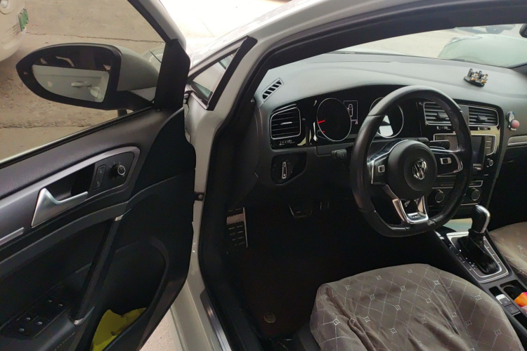 大众 高尔夫 2017款 280TSI 自动R-Line百万辆纪念版中控内饰20