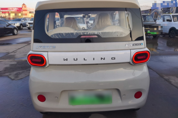 五菱汽车 宏光MINIEV 2024款 第三代 215km 青春版车身外观6004