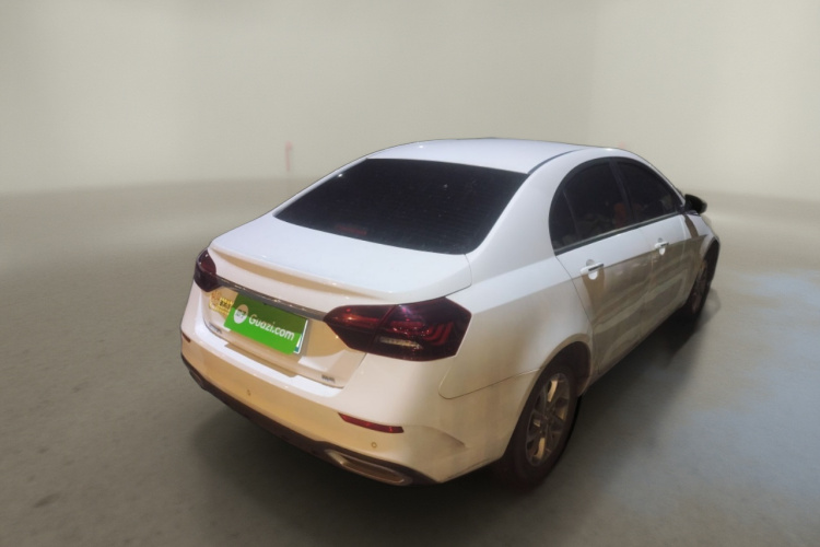 吉利汽车 帝豪 2021款 UP 1.5L CVT豪华型车身外观7