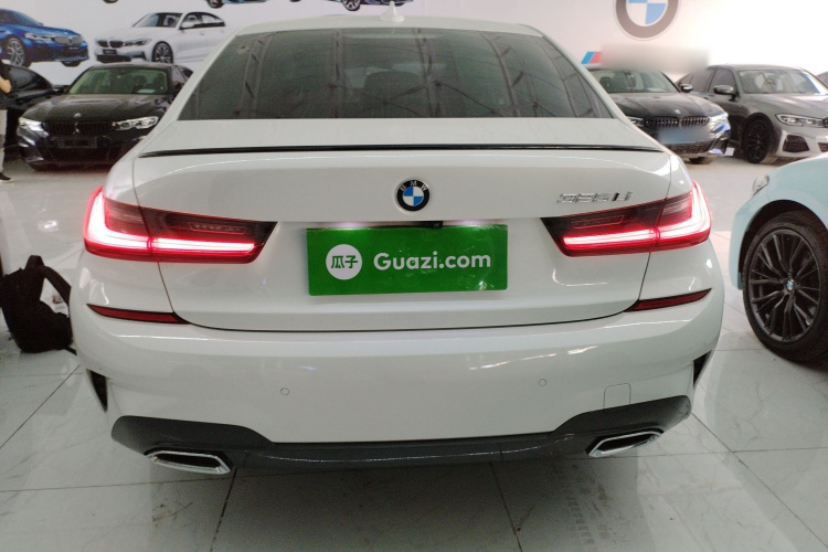 宝马3系 2021款 325Li M运动套装车身外观6