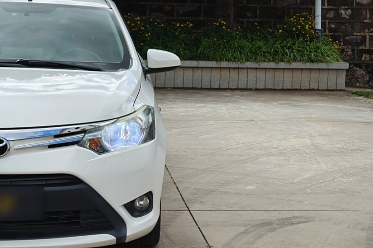 丰田 威驰 2016款 1.5L 自动智臻星耀版车身外观6009