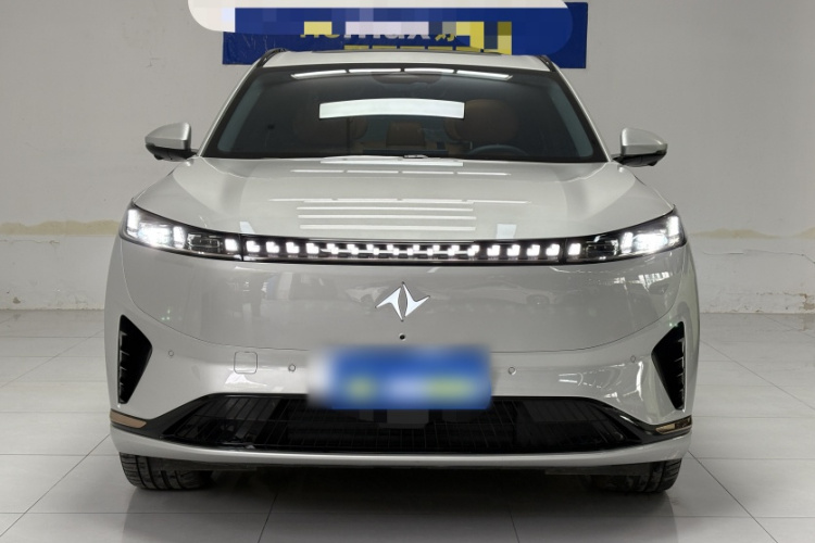 东风奕派 eπ008 2025款 210Ultra增程版 5座车身外观6001