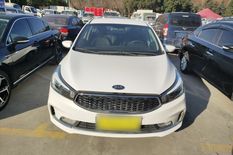 起亚K3 2016款 1.6L 手动GL车身外观2