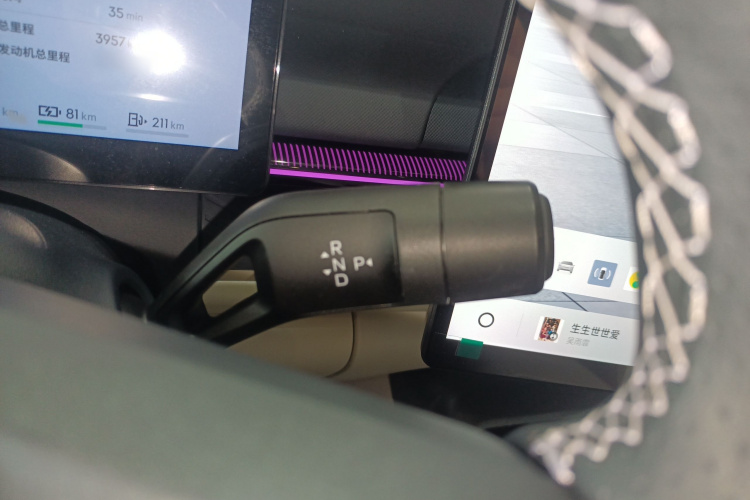 领克07 2024款 EM-P 126长续航 Ultra局部细节18