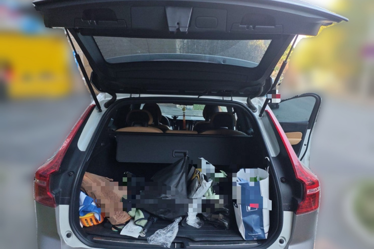 沃尔沃XC60 2018款 T5 四驱智逸版中控内饰23