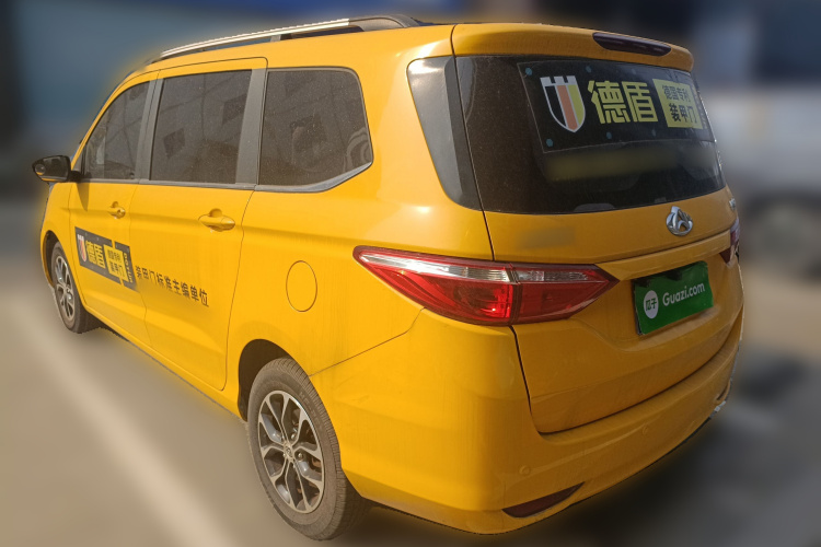 长安凯程 长安欧尚A600 2017款 1.5L 手动标准型车身外观5