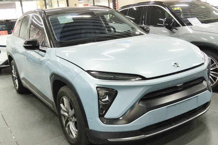 蔚来ES6 2020款 600KM 运动版车身外观3