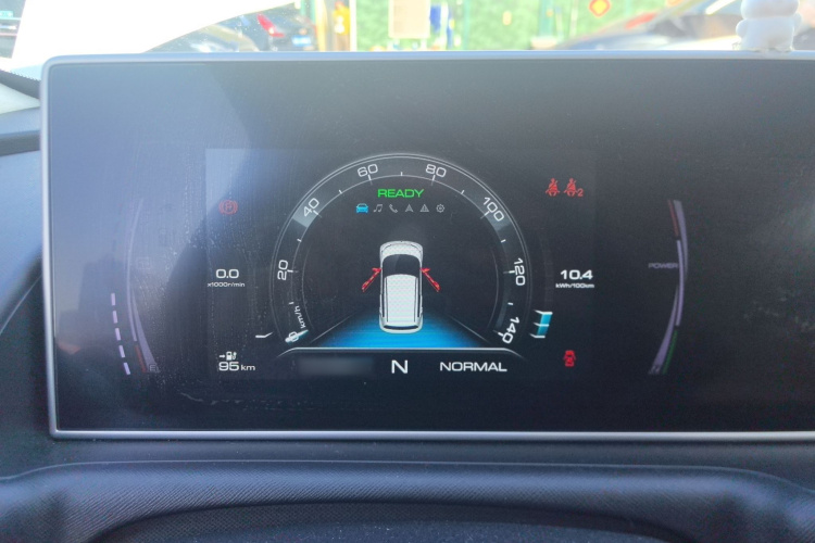 欧拉白猫 2022款 升级版 305km 豪华型 三元锂局部细节14