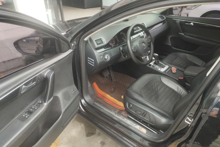 大众 迈腾 2016款 1.8TSI 智享豪华型中控内饰7003