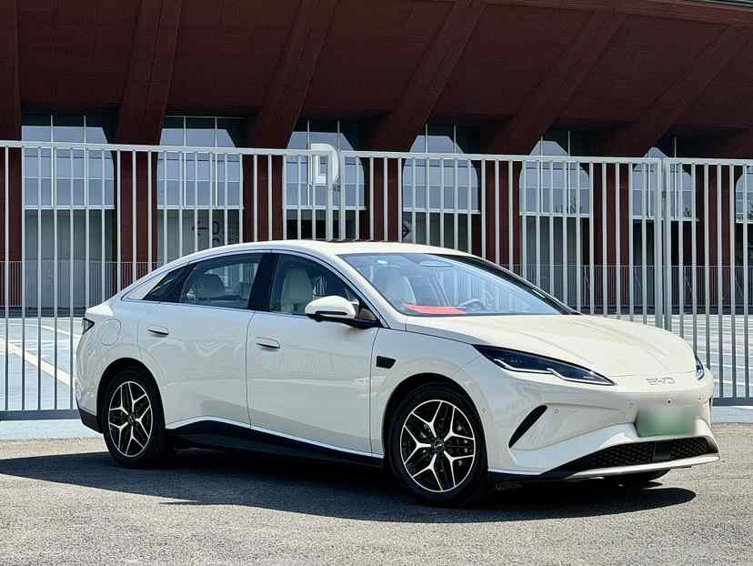 比亚迪 海豹06新能源 2025款 EV 545KM旗舰型(3)