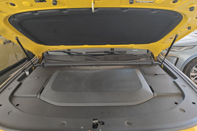 深蓝汽车 深蓝G318 2025款 无忧穿越版 四驱秘境版机舱底盘24