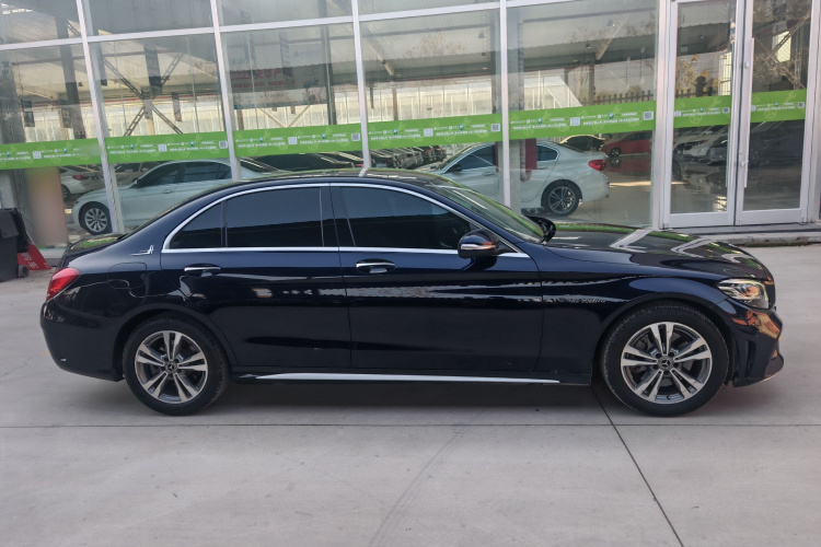 奔驰C级 2020款 改款 C 200 L 时尚型运动版车身外观6005