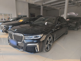 宝马7系 2018款 740Li 领先型 M运动套装