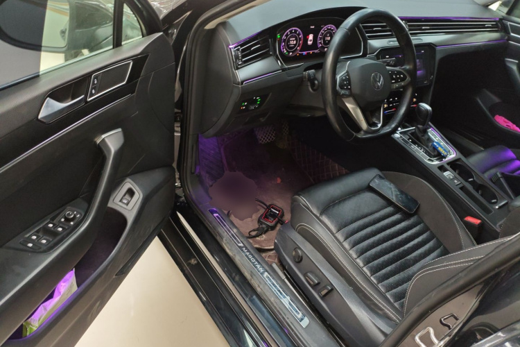 大众 迈腾 2020款 280TSI DSG 领先型中控内饰7003