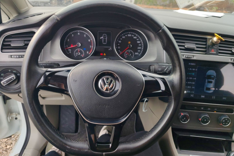 大众 高尔夫 2015款 1.4TSI 手动舒适型局部细节13