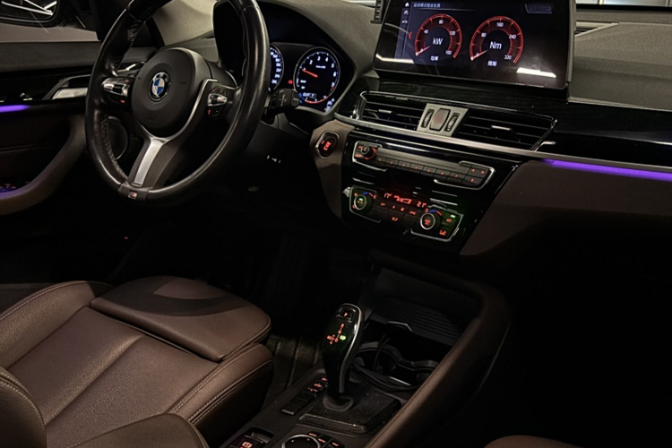 宝马X1 2021款 sDrive25Li 领先型中控内饰7002