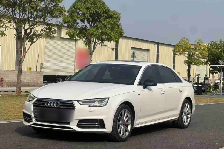 奥迪A4L 2018款 30周年年型 45 TFSI quattro 个性运动版车身外观6005