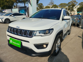 Jeep 指南者 2020款 220T 自动领先版