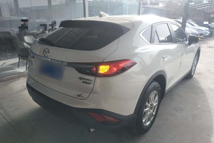 马自达CX-4 2016款 2.0L 自动两驱蓝天品位版车身外观6005