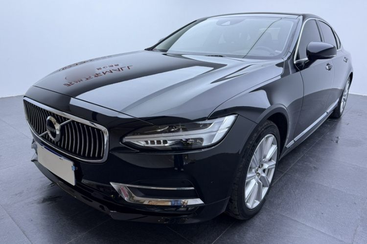 沃尔沃S90 2020款 改款 T5 智逸豪华版车身外观1