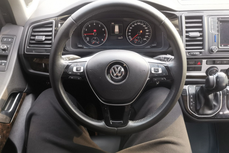 大众 迈特威 2017款 2.0TSI 四驱尊享版 7座局部细节13