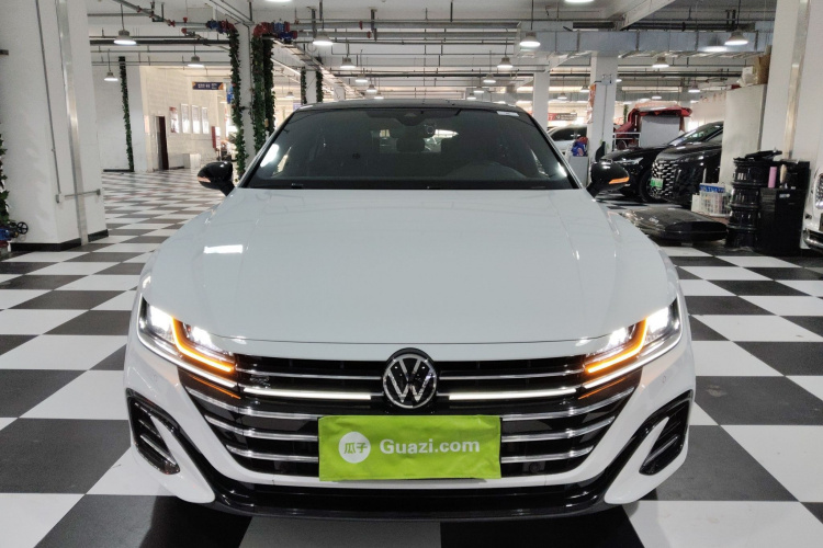 一汽-大众CC 2021款 380TSI 夺目版车身外观2