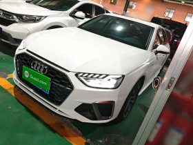 奥迪A4L 2022款 40 TFSI 时尚动感型