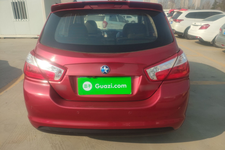 启辰R50 2014款 1.6L 手动精彩版车身外观6