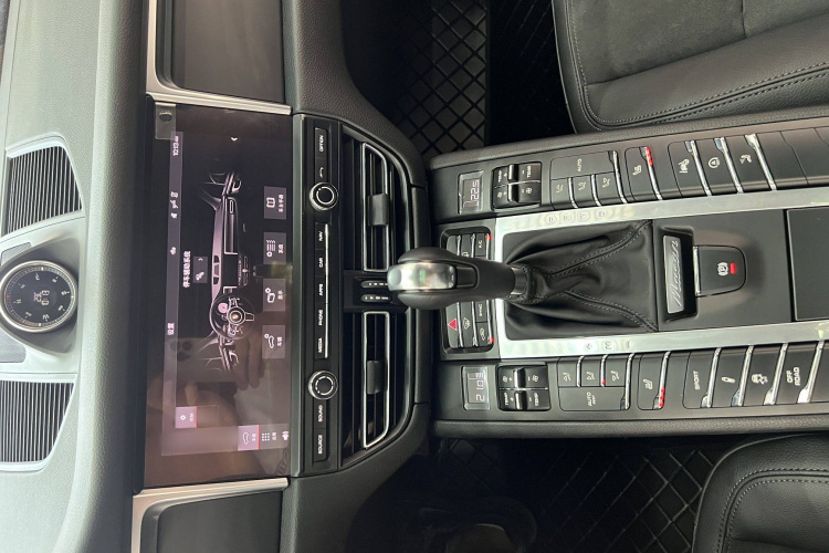 保时捷 2021款 Macan 2.0T局部细节9011