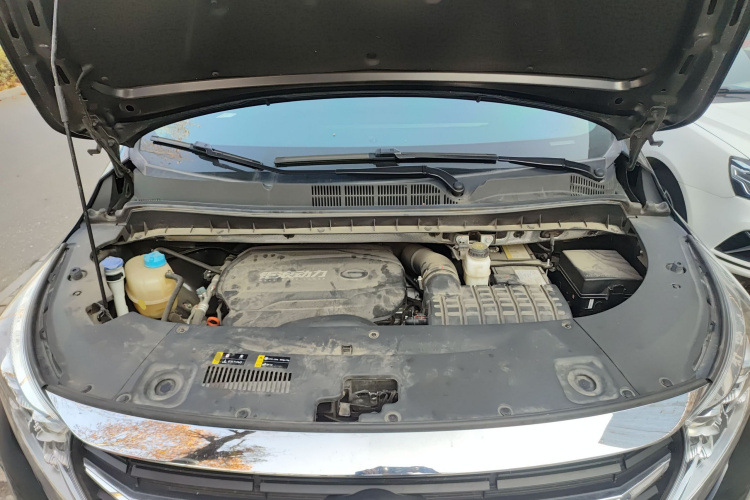 广汽传祺 传祺M8 2023款 领秀系列 390T 豪华版局部细节24