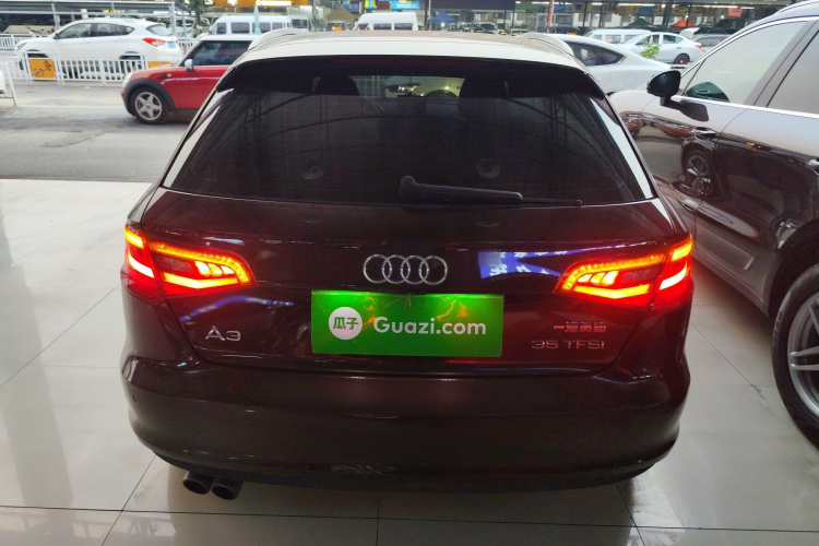奥迪A3 2016款 Sportback 35 TFSI 风尚型车身外观6002