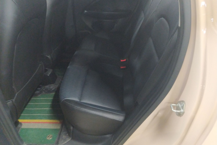 零跑汽车 零跑T03 2022款 星钻版中控内饰21