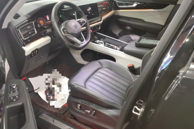 大众 途昂 2023款 380TSI 四驱尊崇豪华版中控内饰7003