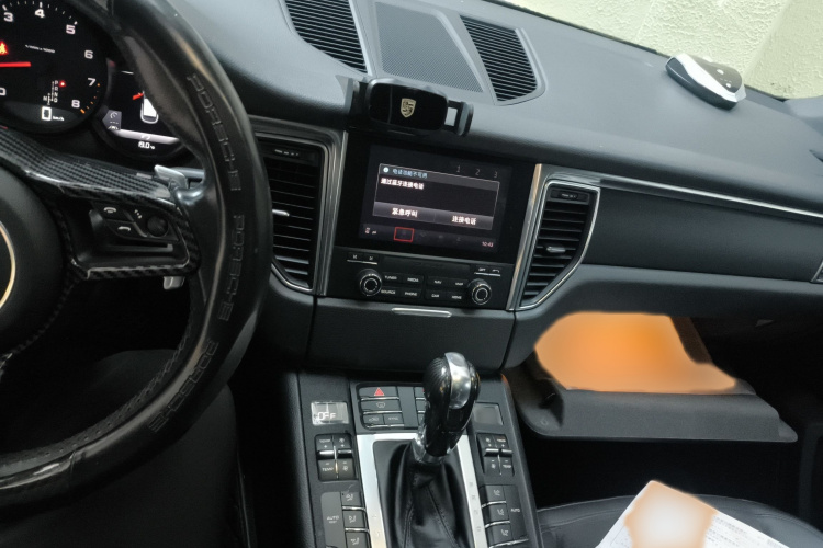 保时捷 2017款  Macan 2.0T中控内饰7002