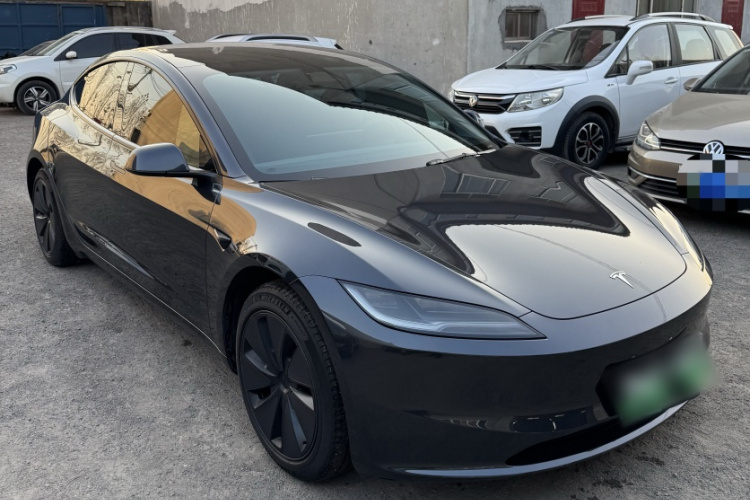 特斯拉 Model 3 2023款 后轮驱动版车身外观6008