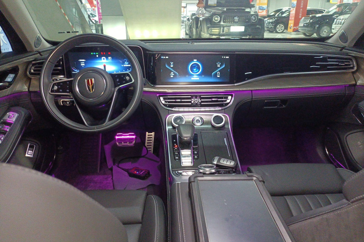 红旗H9 2022款 2.0T 智联旗畅版中控内饰12