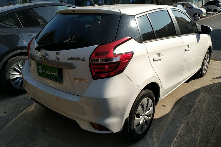 丰田 YARiS L 致炫 2016款 改款 1.5E CVT魅动版车身外观7