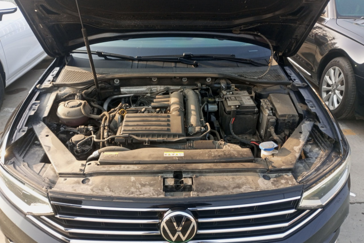 大众 迈腾 2020款 280TSI DSG 舒适型机舱底盘24