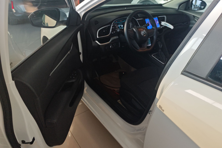 别克 英朗 2021款 1.3T 自动轻混动进取型中控内饰7003