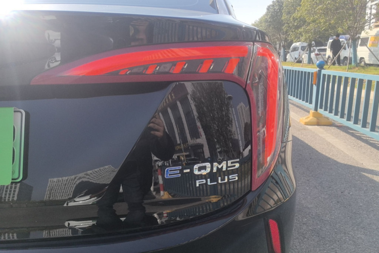 红旗E-QM5 2024款 560km PLUS车身外观6008